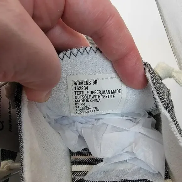 Magellan Outdoors Casual Shoes Womens 9B Gray Canvas Lace Up Comfort Sneaker - Picture 8 of 8